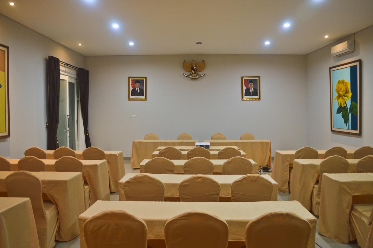 The Cabin Tanjung Hotel Wonosobo Exterior foto